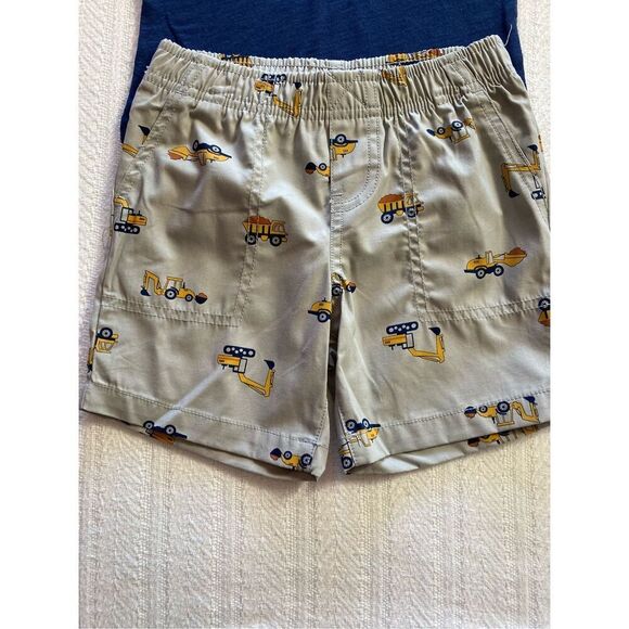 CARTER’S 2 Pc Boys 18 Months Short Set - Picture 5 of 7